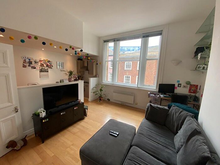 1 Bedroom Apartment To Rent In Dock Street, Leeds, LS10