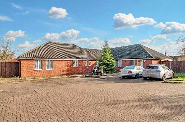 5 Bedroom Detached Bungalow For Sale In Stracey Road, Buxton, Norwich, NR10