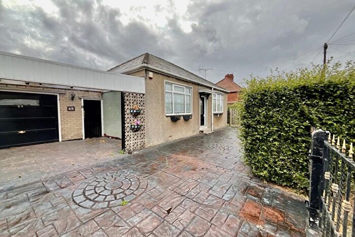 2 Bedroom Bungalow For Sale In Storth Lane, Kiveton Park, Sheffield, S26