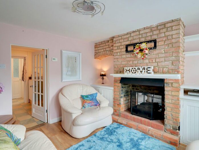 2 Bedroom Terraced House For Sale In Bourneside Terrace, Eyhorne Street, Hollingbourne, Maidstone, ME17