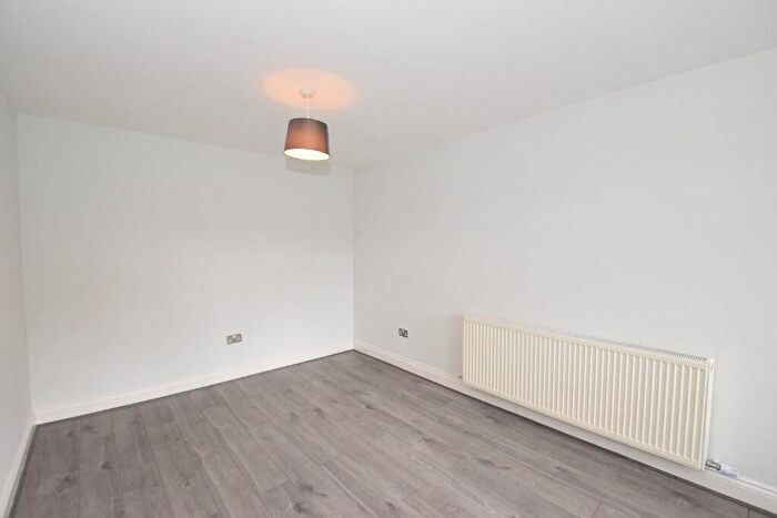 2 Bedroom Apartment To Rent In The Boulevard, Crawley, West Sussex, RH10