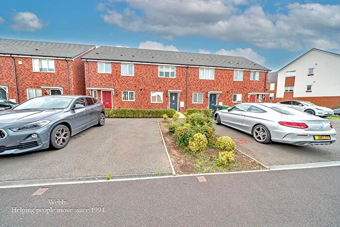 2 Bedroom Terraced House For Sale In Hollyhedge Close, Walsall, WS2