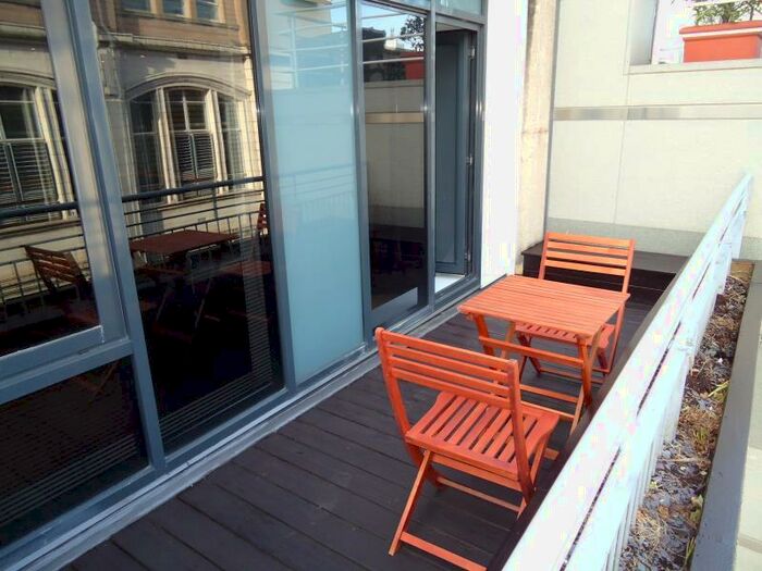 2 Bedroom Apartment To Rent In Park Row, Leeds, LS1