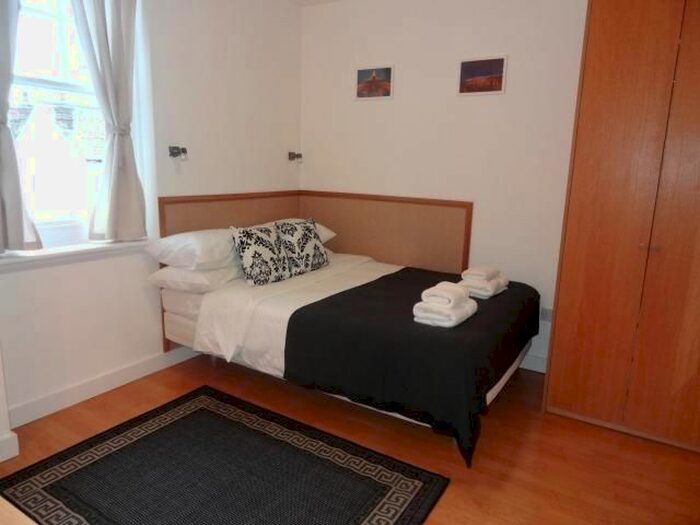 Studio To Rent In Fulham Palace Road, Fulham, W6