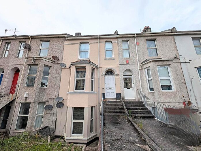 1 Bedroom Flat For Sale In Percy Terrace, Plymouth, PL4