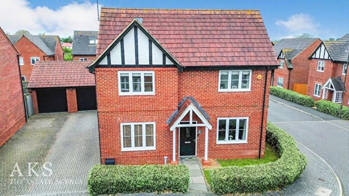 4 Bedroom Detached House For Sale In Heathfield Avenue, Etwall, DE65