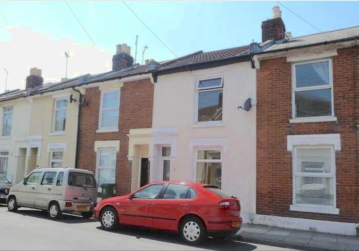 2 Bedroom Terraced House To Rent In Manor Park Avenue, PO3