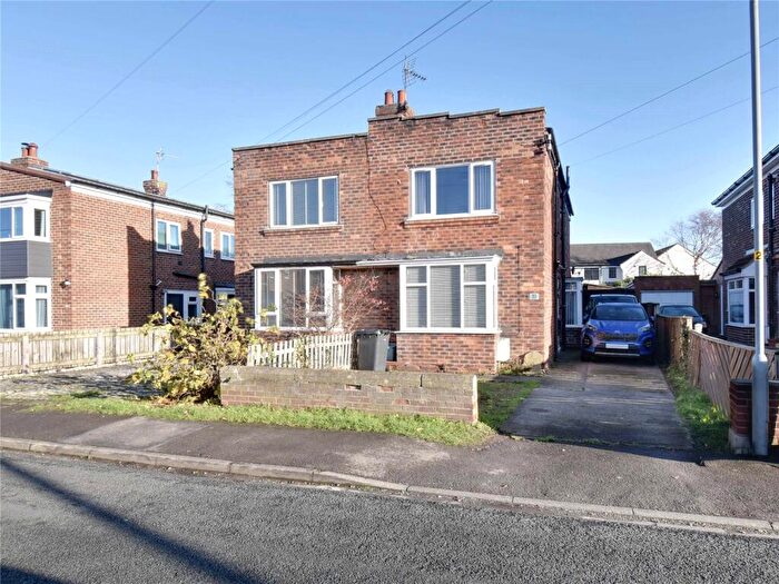 3 Bedroom Semi Detached House For Sale In Linden Road, Northallerton, North Yorkshire, DL6