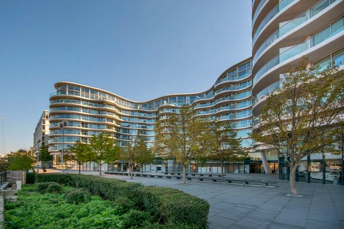 2 Bedroom Flat To Rent In Albion Riverside, Battersea, London, SW11