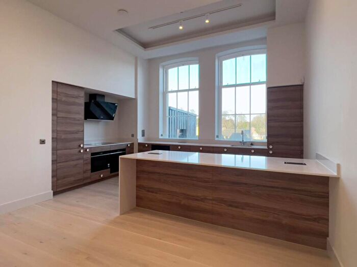 3 Bedroom Flat For Sale In Belford Road, West End, Edinburgh, EH4
