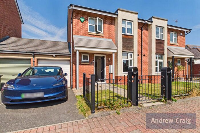 3 Bedroom Semi-Detached House For Sale In Cherry Tree Walk, South Shields, NE34