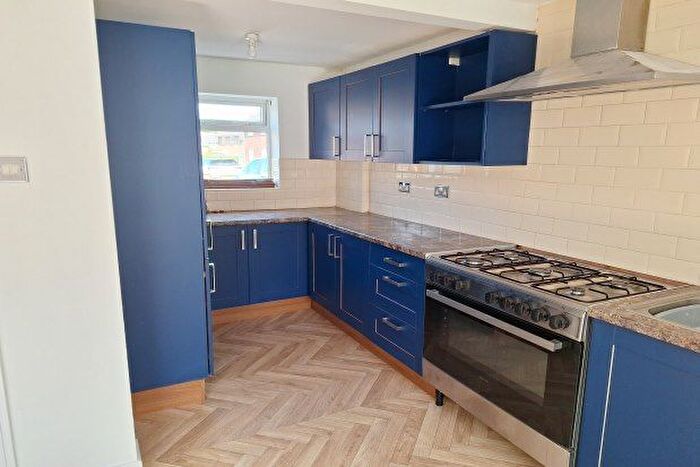 2 Bedroom Property To Rent In Field Lane, Walsall, WS6