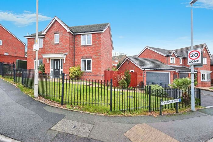 4 Bedroom Detached House For Sale In Wakeman Drive, Tividale, Oldbury, B69