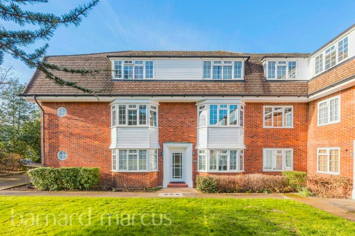 2 Bedroom Flat To Rent In Sandown Court, Grange Road, Sutton, SM2