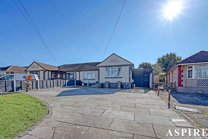 2 Bedroom Semi-Detached Bungalow For Sale In Eastwood Old Road, Leigh-On-Sea, SS9