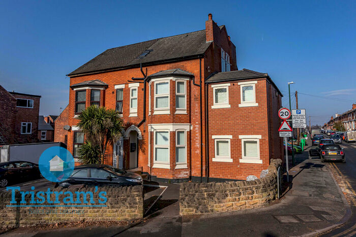 2 Bedroom Flat To Rent In Flat, Derby Road, Nottingham, NG7