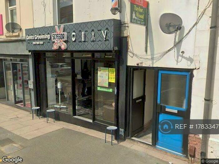 2 Bedroom Flat To Rent In Market Street, Hyde, SK14