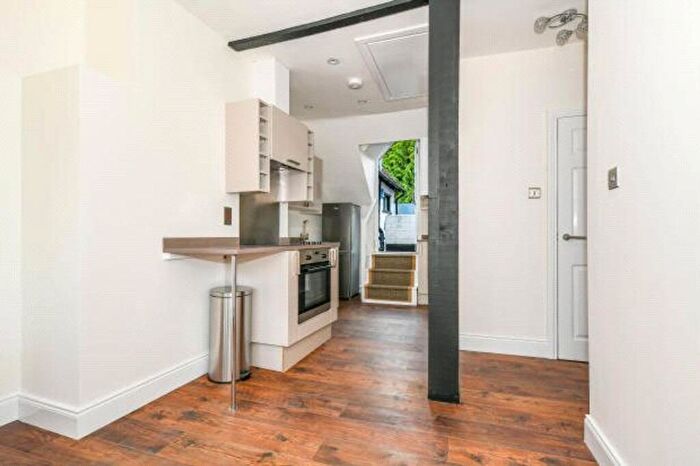 2 Bedroom Apartment To Rent In Park Street, Guildford, GU1