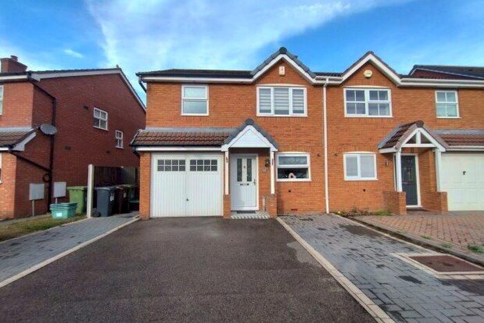 3 Bedroom Property To Rent In Ludworth Avenue, Birmingham, B37