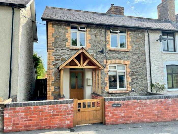3 Bedroom End Of Terrace House For Sale In Cilmery, Builth Wells, Powys, LD2