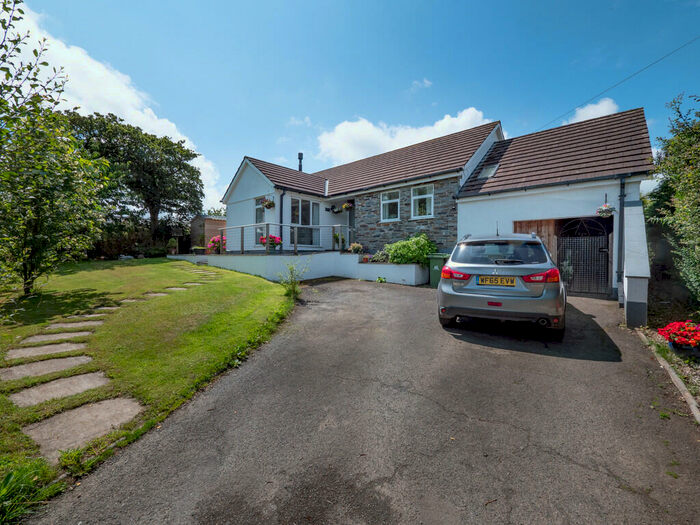 3 Bedroom Detached Bungalow For Sale In Milton Damerel, Holsworthy, EX22
