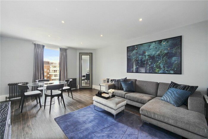 2 Bedroom Flat To Rent In Cadogan Place, London, SW1X