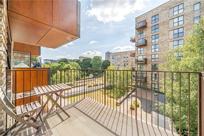 2 Bedroom Flat For Sale In Bodiam Court, Lakeside Drive, Park Royal, London, NW10