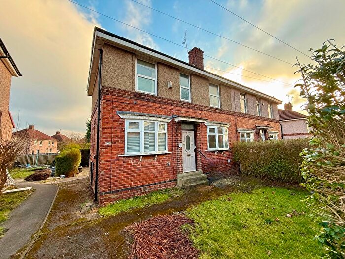 3 Bedroom Semi-Detached House To Rent In Wisewood Avenue, Sheffield, S6