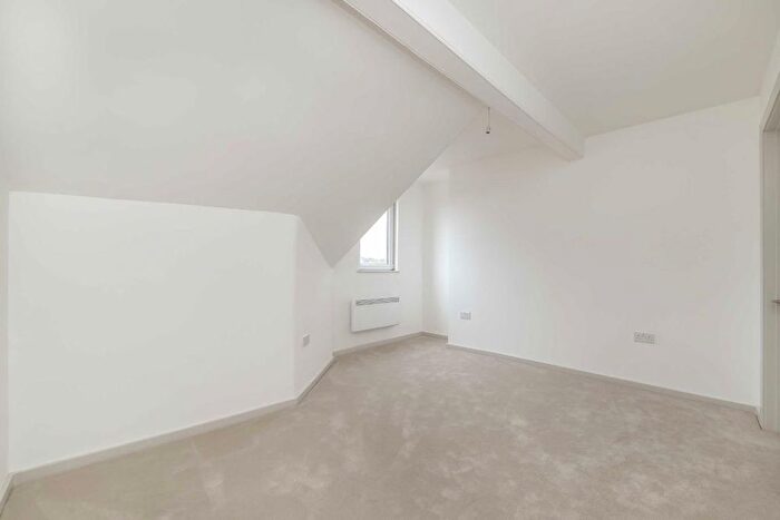 1 Bedroom Flat For Sale In Grove Vale, London, SE22