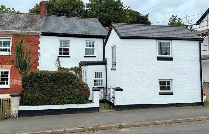 2 Bedroom Cottage To Rent In Broadway, Woodbury, EX5