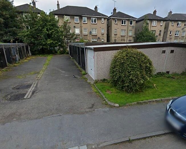 1 Bedroom Garage / Parking To Rent In Ripon Drive, Glasgow, G12