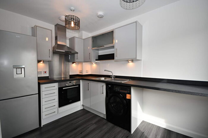 2 Bedroom Terraced House To Rent In Foxglove Crescent, Inverness, IV2