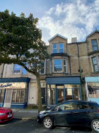 3 Bedroom Maisonette To Rent In Albert Road, Morecambe, LA4