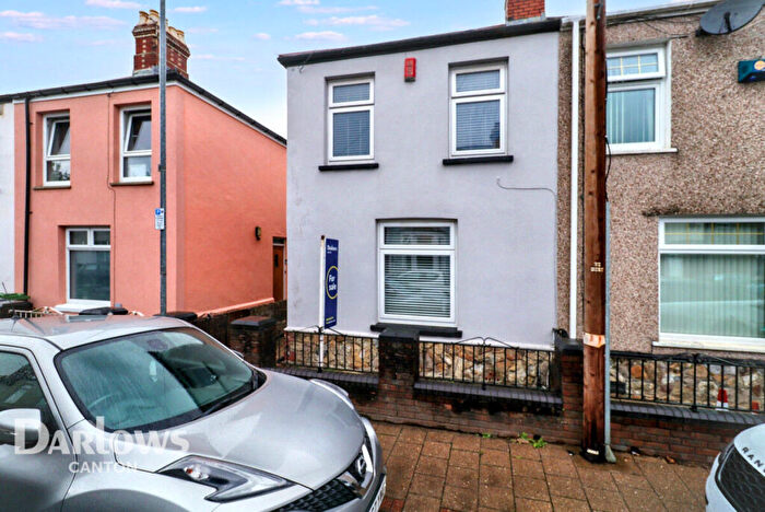3 Bedroom End Of Terrace House For Sale In Heath Street, Cardiff, CF11
