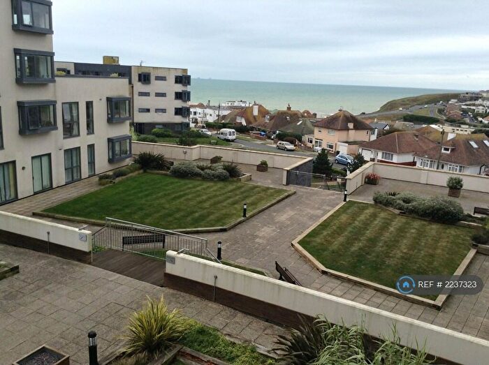 2 Bedroom Flat To Rent In Caspian Heights, Saltdean, Brighton, BN2