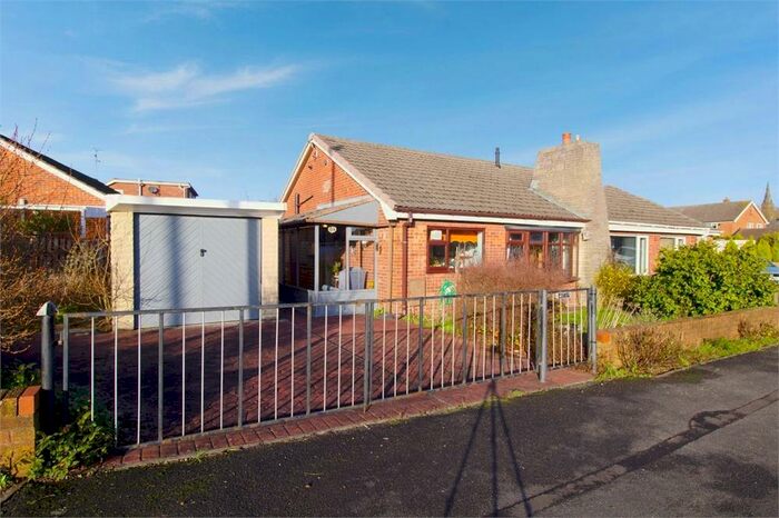 2 Bedroom Semi-Detached Bungalow For Sale In Coniston Drive, Clay Cross, Chesterfield, Derbyshire, S45
