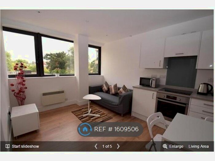 1 Bedroom Flat To Rent In Hanover House, Reading, RG1