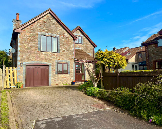 4 Bedroom Detached House For Sale In Barn End, East Harptree, BS40