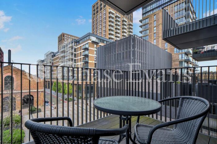 1 Bedroom Flat For Sale In Royal Arsenal Riverside, Major Draper Street, Woolwich, London, SE18