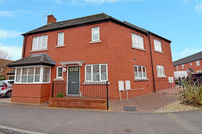 3 Bedroom Detached House To Rent In Spitalcroft Road, Devizes, Wiltshire, SN10