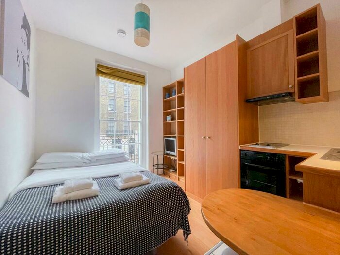 1 Bedroom House To Rent In North Gower Street, London, NW1