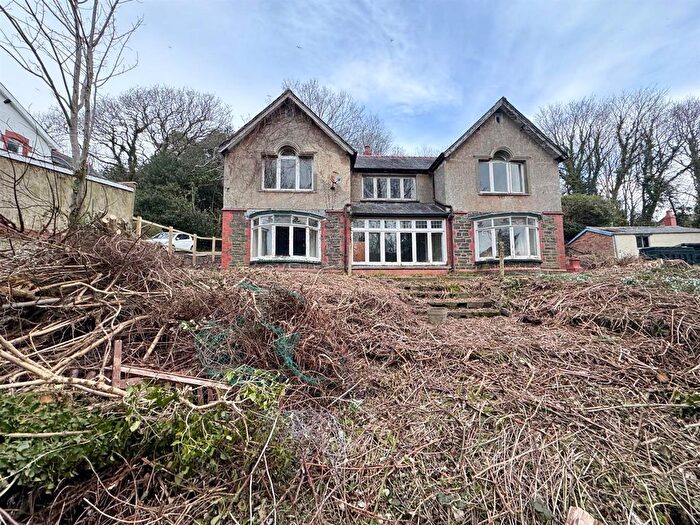 4 Bedroom Detached House For Sale In Rhydyfelin, Aberystwyth, SY23