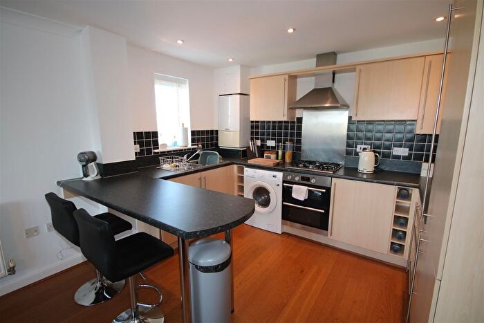 2 Bedroom Flat To Rent In Blackthorn Road, Hersden, Canterbury, CT3