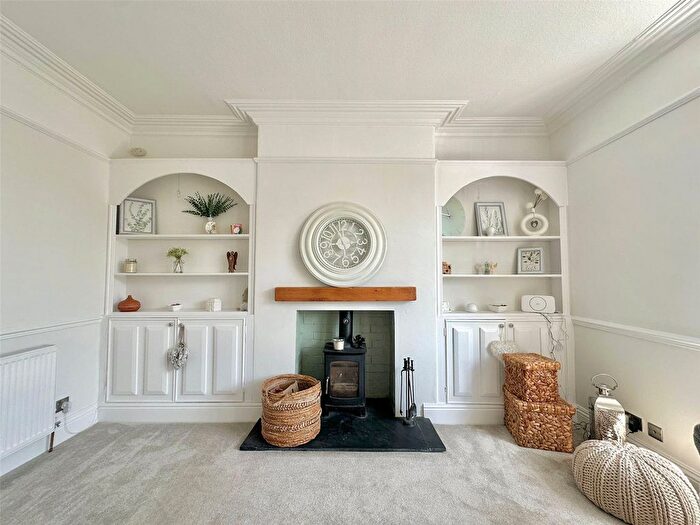 3 Bedroom Detached House For Sale In Jaycroft Road, Burnham-On-Sea, Somerset, TA8