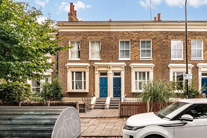 1 Bedroom Flat To Rent In Ainsworth Road, Victoria Park, E9