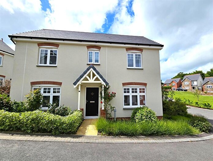 3 Bedroom Detached House For Sale In Yellowmead Tor Close, Tavistock, PL19