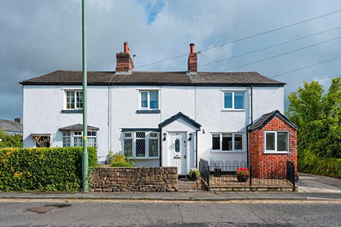 2 Bedroom Terraced House For Sale In Lord Street, Burscough, L40
