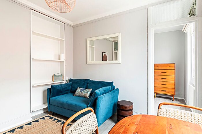 1 Bedroom Flat To Rent In Freshwater Court, Crawford Street, London, W1H
