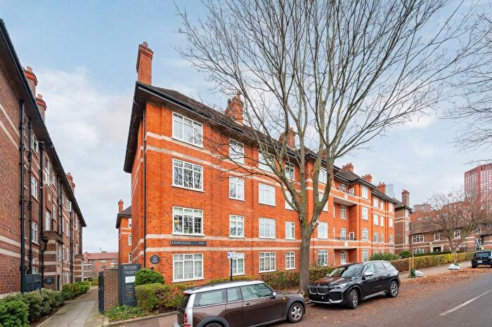 1 Bedroom Flat To Rent In Hartington Road, Vauxhall, London, SW8