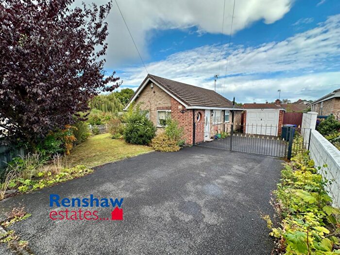3 Bedroom Detached Bungalow For Sale In Cantelupe Road, Ilkeston, Derbyshire, DE7